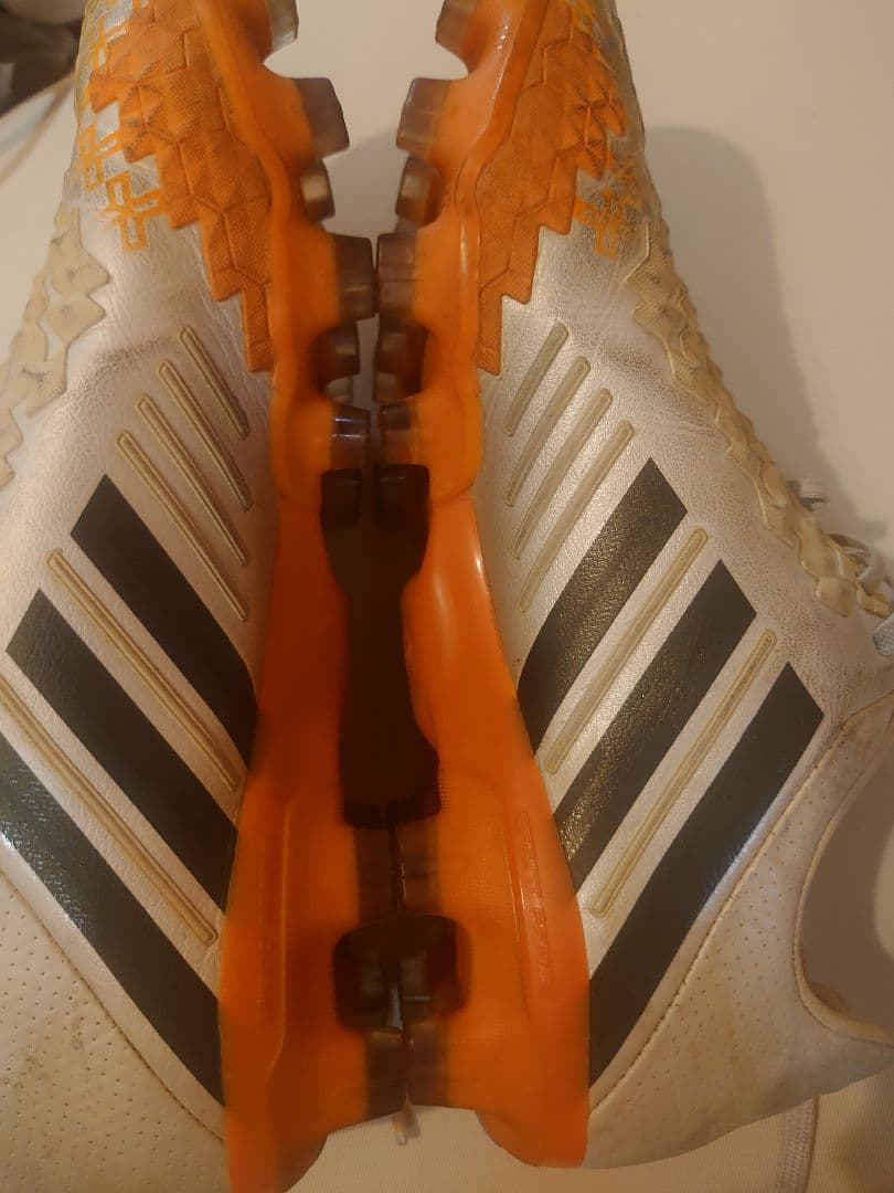 adidas Predator 25.5 リーサルゾーン