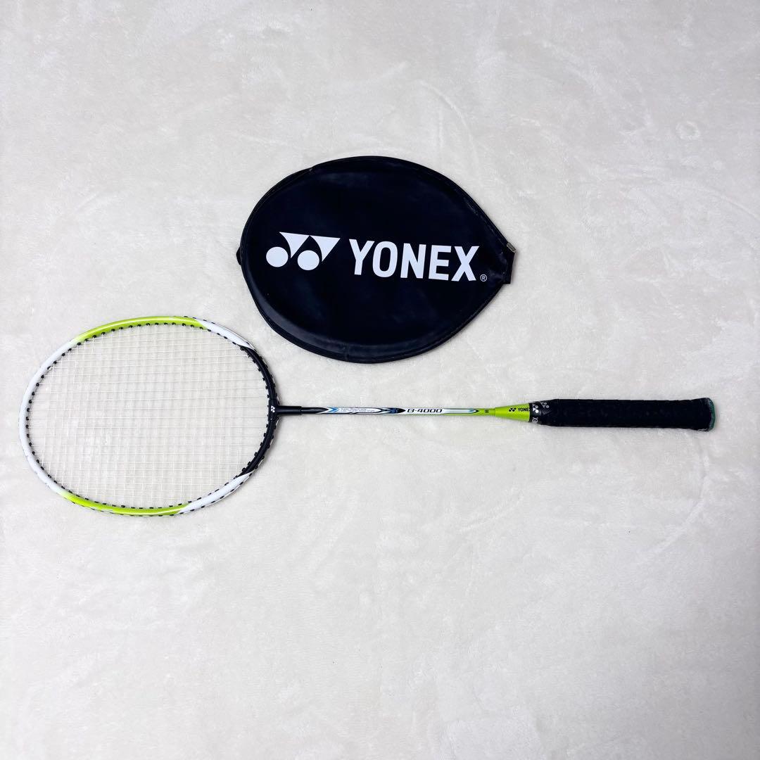 【美品】YONEX B4000 バドミントンラケット 3本セット　ヨネックス