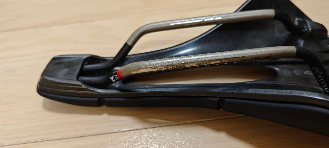 は*る様 プロロゴ　prologo m5 スクラッチ　 サドル　140mm