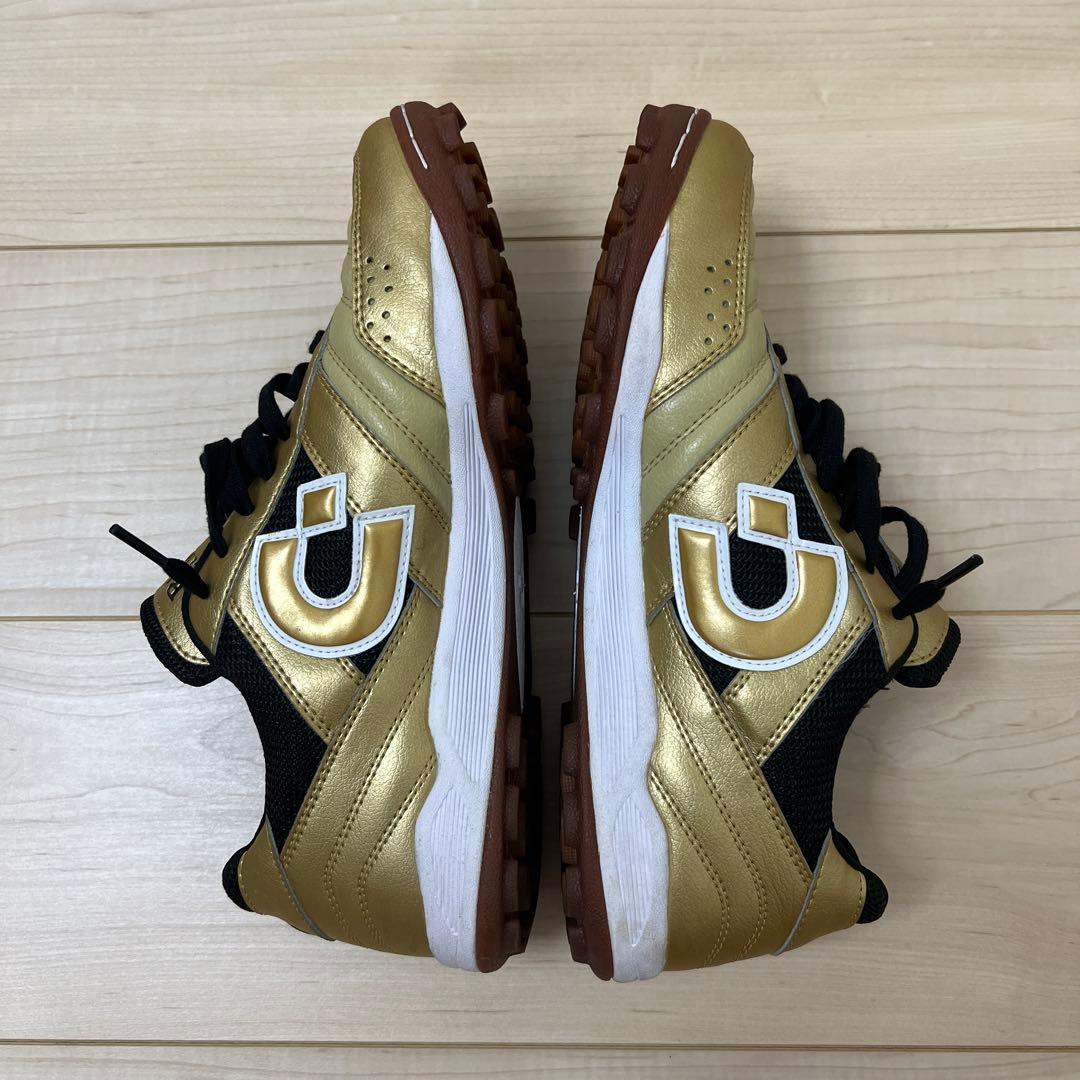 RODA LIMITED ゴールド フットサルシューズ