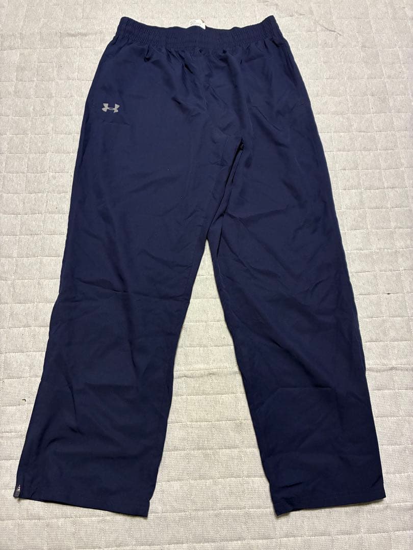【新品未使用】Under Armour ウィンドブレーカー 上下XXL 紺　春秋