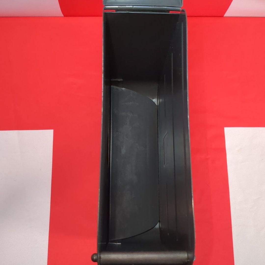 チェコスロバキア軍の汎用機関銃UK vz. 59（Uk Vz.59）用の弾薬箱