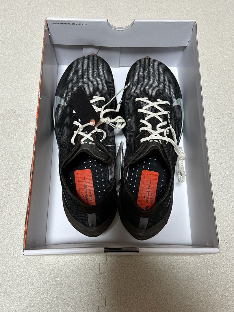 ナイキヴェイパーフライ 4メンズロード レーシングシューズ NIKE