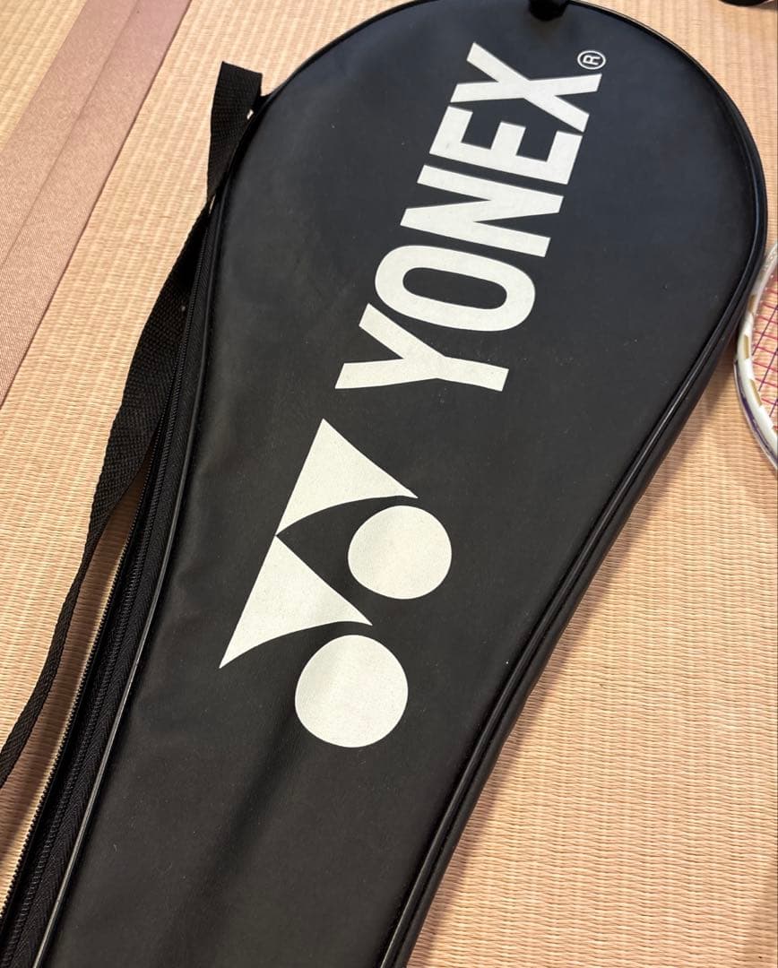 ☆YONEX バドミントンラケット 2本セット ケース付き