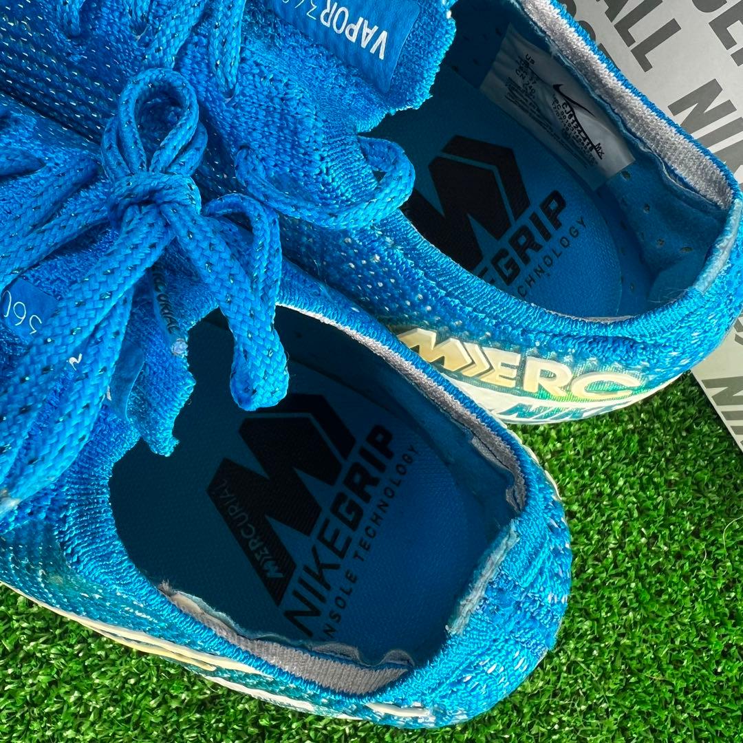 新品未使用　ナイキ　サッカースパイク　マーキュリアル　ヴェイパー13 SG