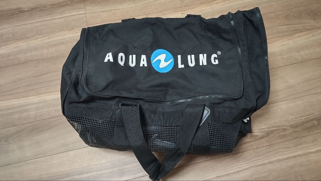 AQUA LUNG フルスーツ ブラック・グレー 軽器材セット