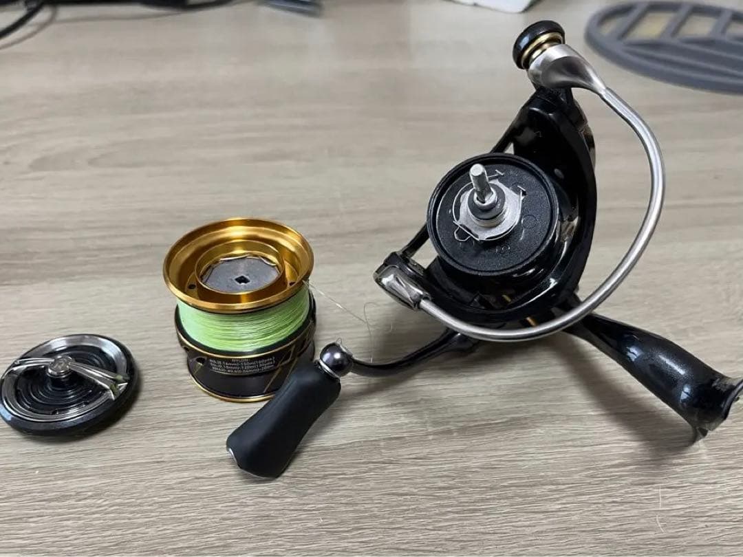 21 カルディア LT 2500s CALDIA Daiwa スピニングリール