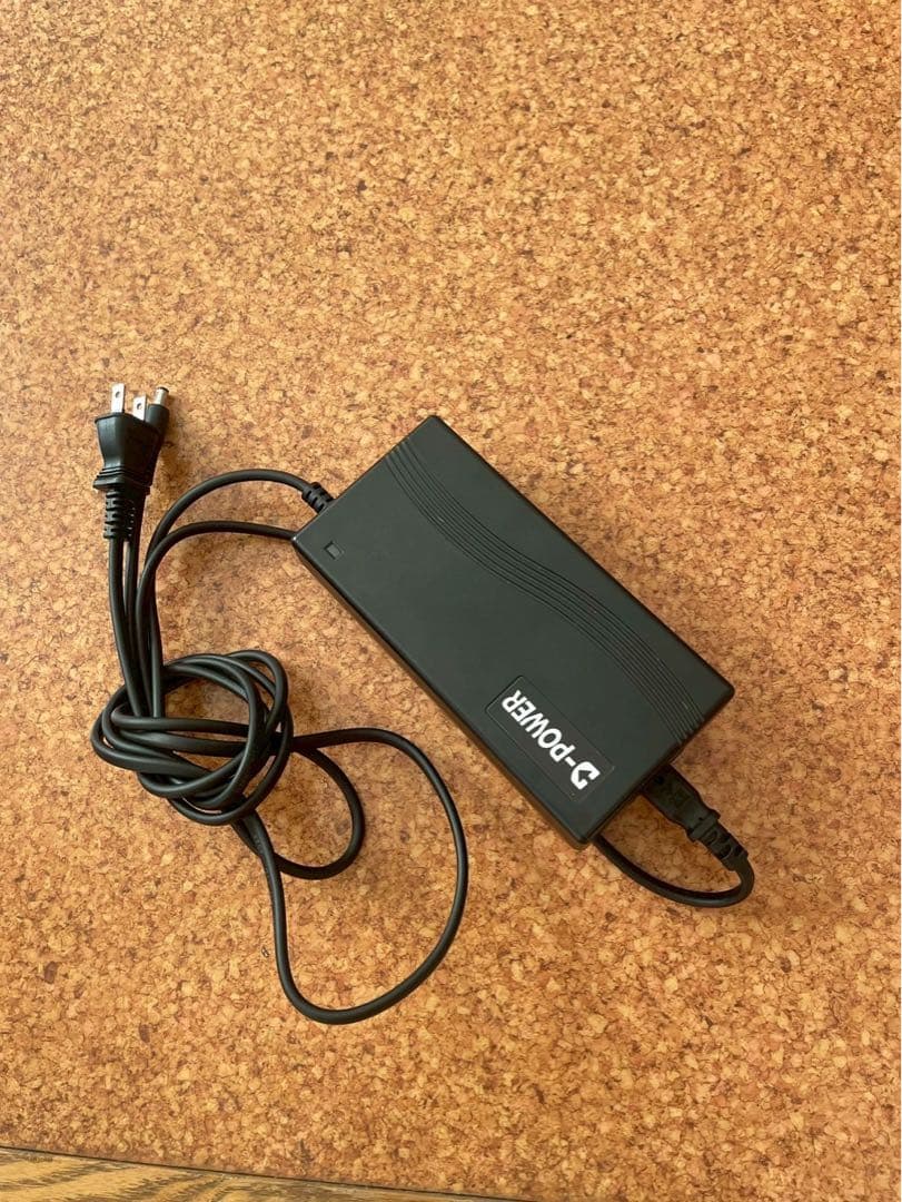 s**様 る*る様 I*n様 ENNE 電動アシスト自転車 ブラック 充電器付き