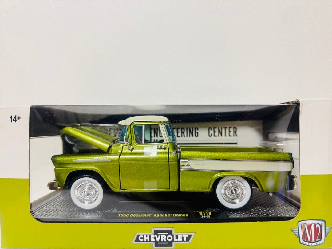 M2/'58 Chevyシボレー Apacheアパッチ Cameoカメオ1/24
