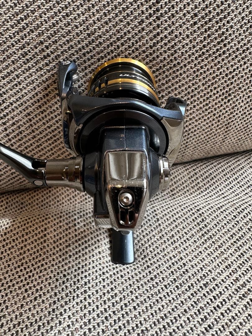 SHIMANO ULTREGRA C2000S スピニングリール