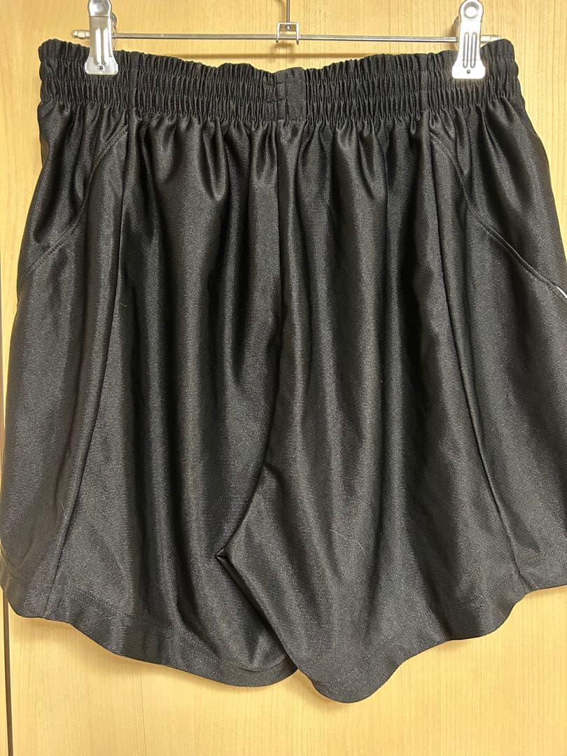 デサント　バレーボールパンツ　ブラック
