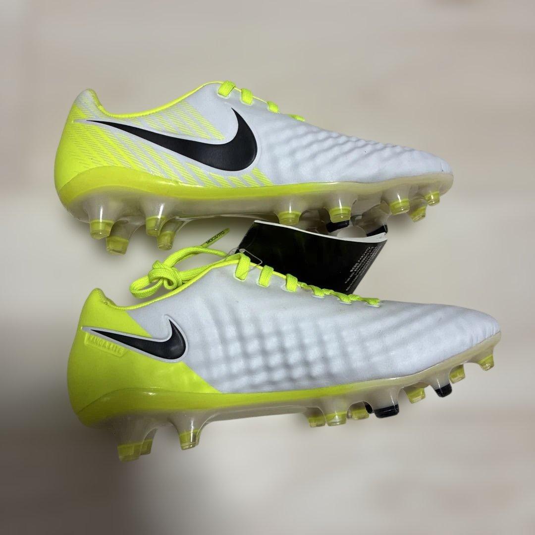 NIKE マジスタ オーパスⅡ FG 23㎝
