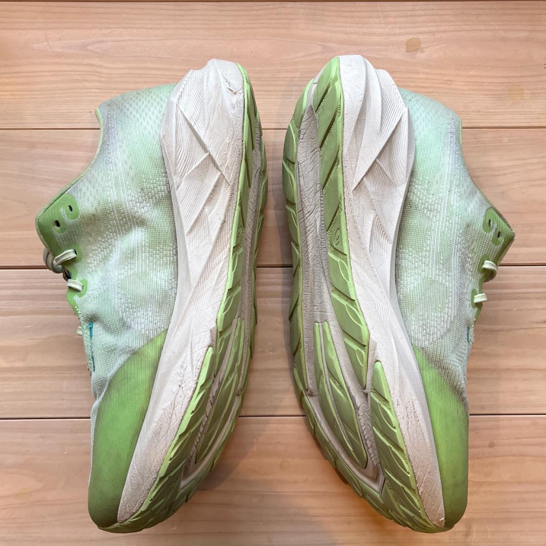 ASICS NOVABLAST 5 TR 28.0cm メンズ
