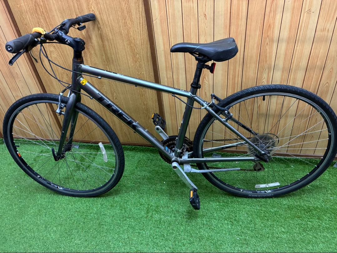 TREK FX 7.0 クロスバイク 21段変速700×35C 45cm 自転車