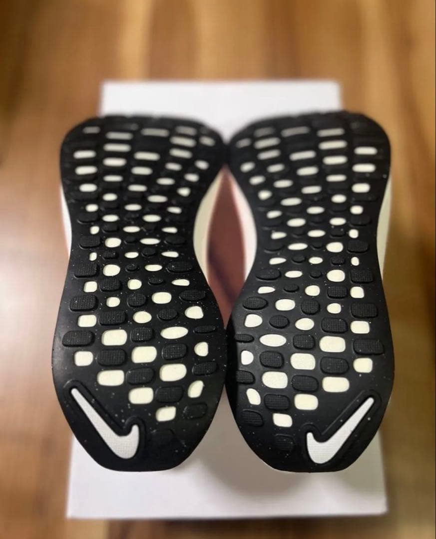 ラスト！W NIKE INFINITYRN4 FPナイキ　インフィニティラン4