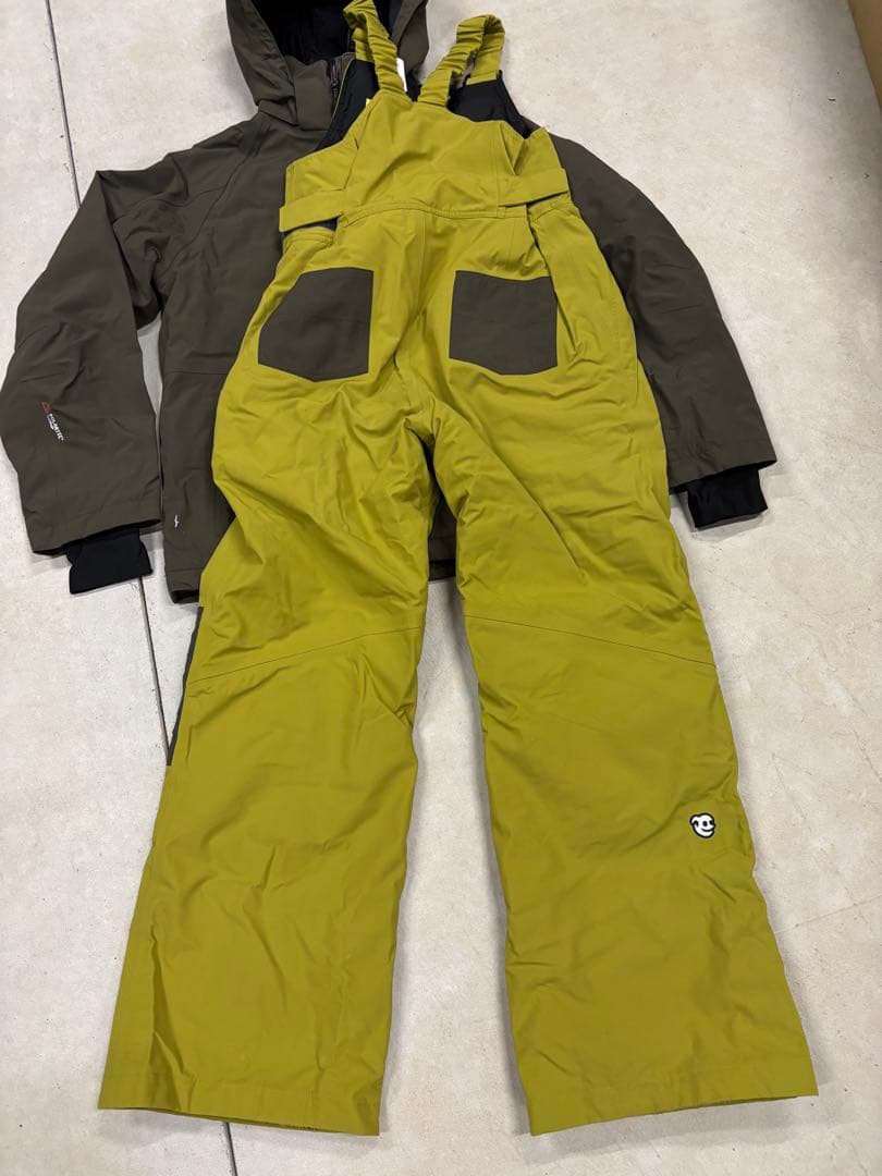 P.RHYTHM P.YETI JACKET、NAUGHTY BIB 150