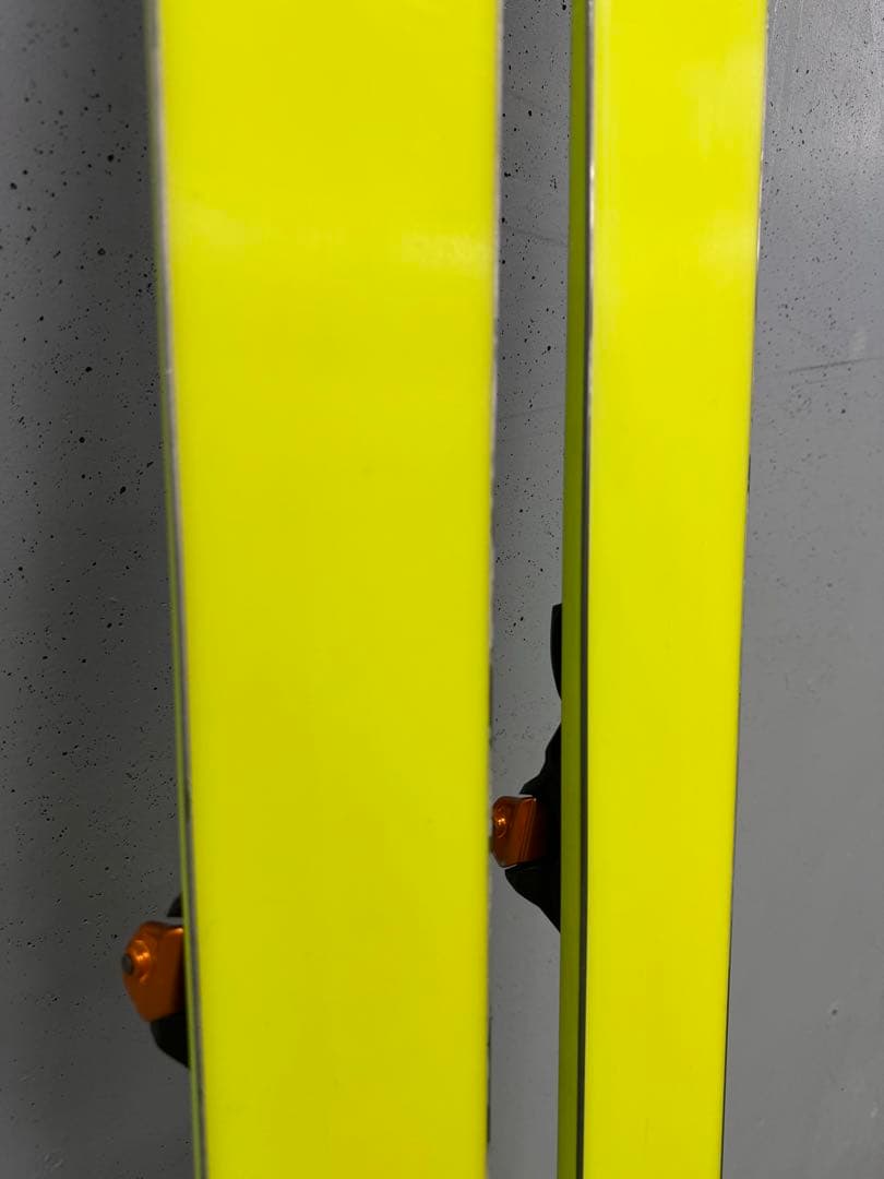 ベクターグライド　コルドバスーパーライト 180cm kingpin シール付き