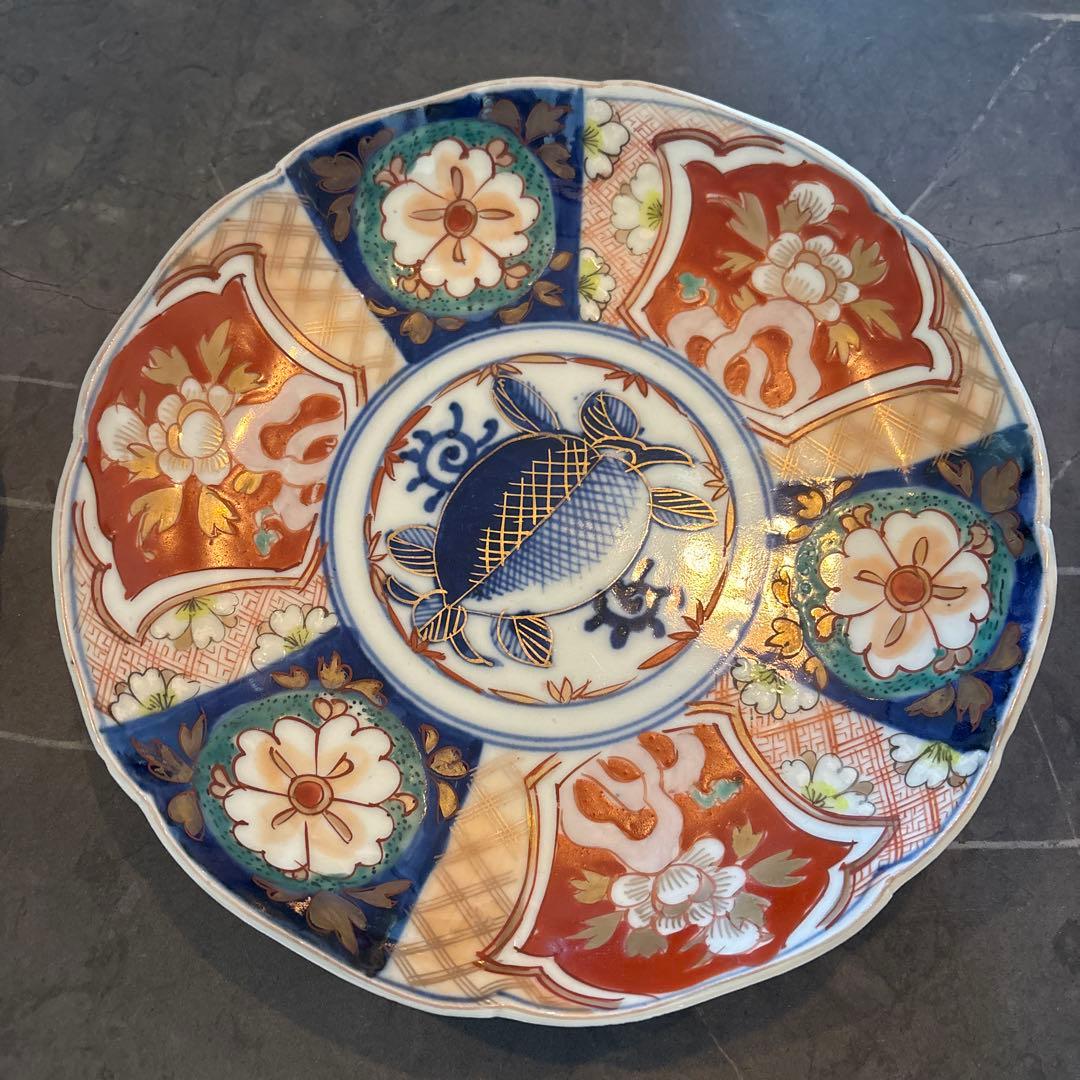 【美品】古伊万里 色絵 桃手 飛蝗亀文 輪花皿 径約22cm 金彩 骨董 江戸