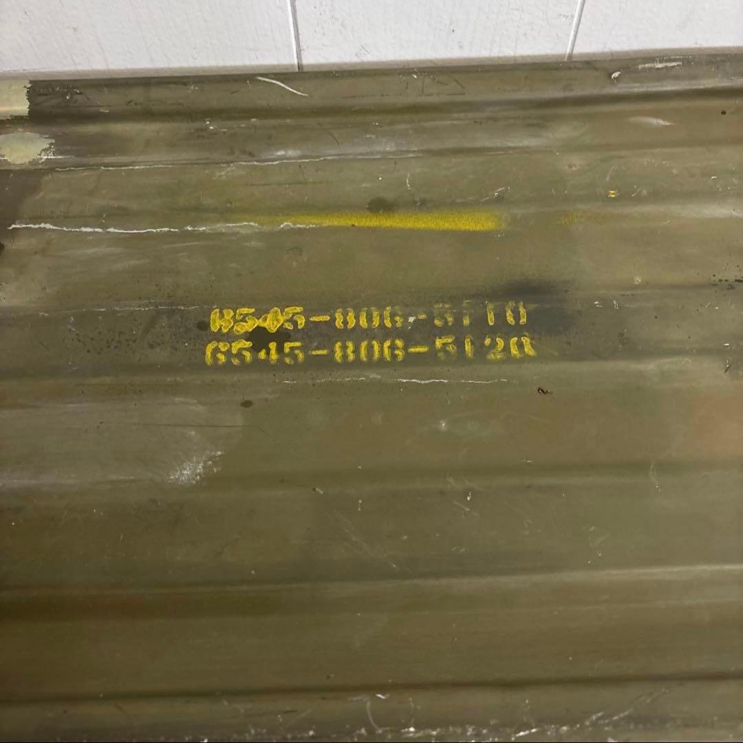 米軍　実物　アルミコンテナ　送料無料