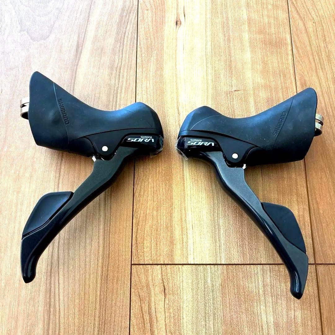 【新品未使用】シマノ: SORA ソラST-R3000 STIレバー　2x9S