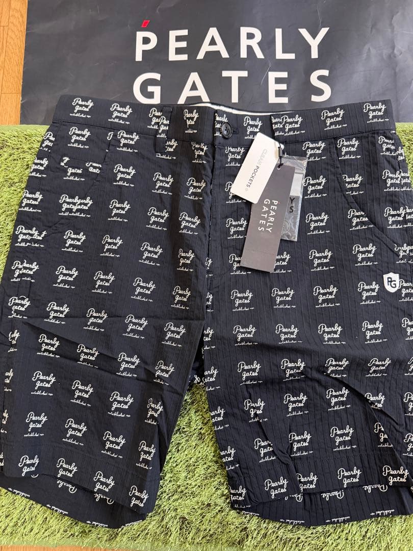 ¥36,300新品正規品【PG/5伸縮パーリーゲイツ ハーフパンツショートパンツ