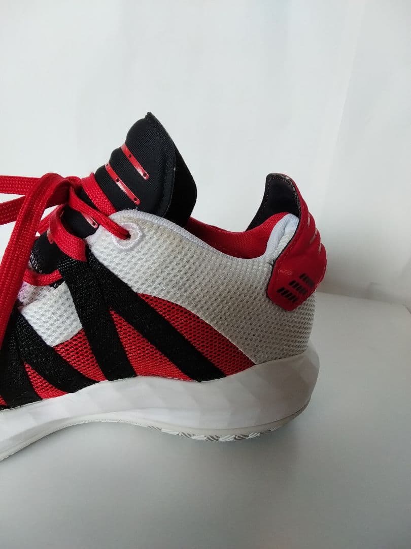 グラハム13　adidas　メンズ　バスケットシューズ　デイム6 26.5