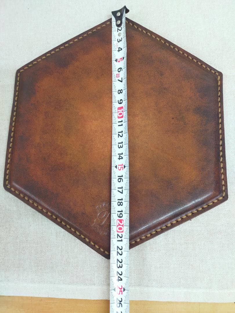 【本革】Red string Design Works レザーマット ヘキサゴン