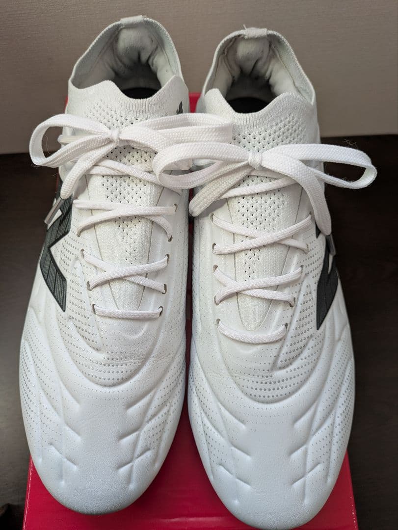 ニューバランス TEKELA PRO LOW LACED HG V5 スパイク