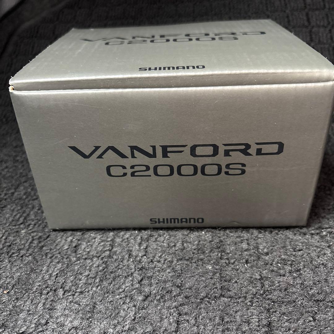 シマノ24 ヴァンフォード C2000S 新品未使用