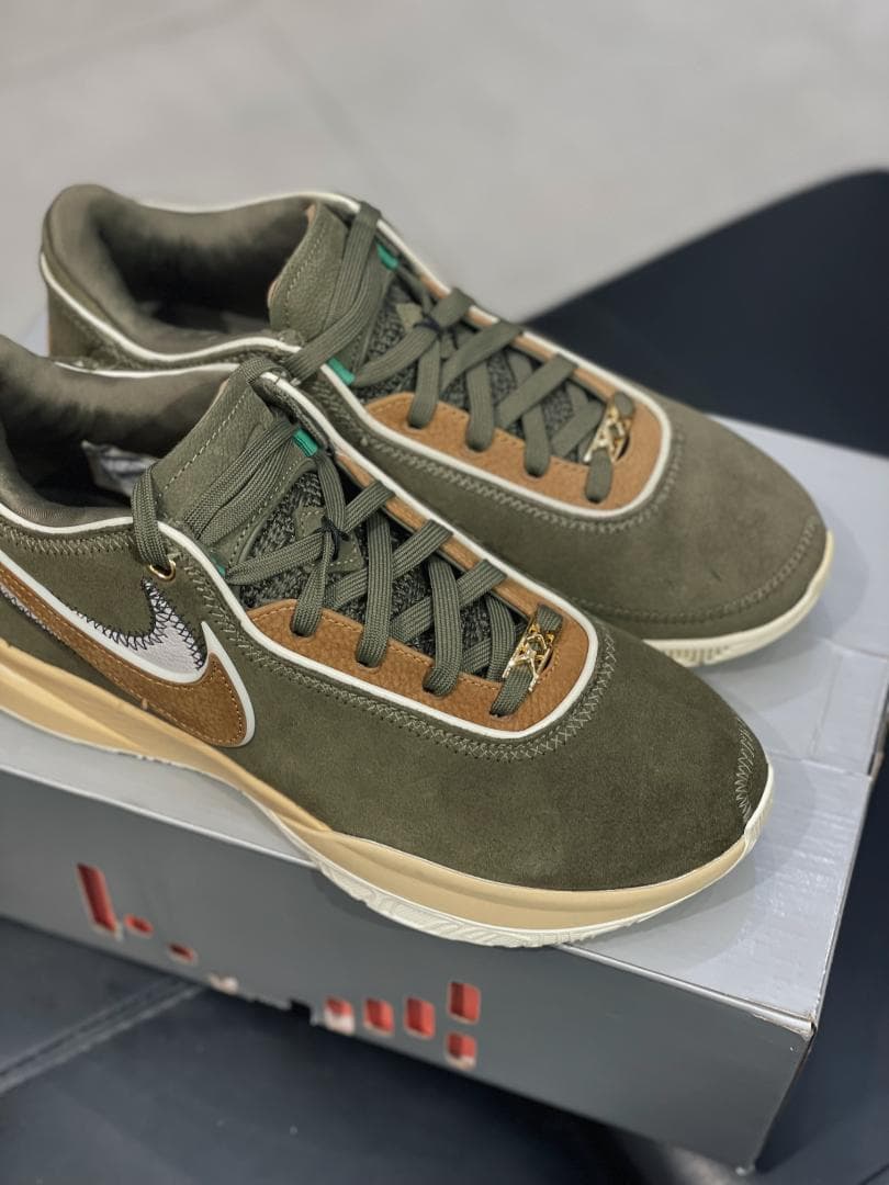 【新品】Nike レブロン 20 EP オリーブ グリーン 27.5cm