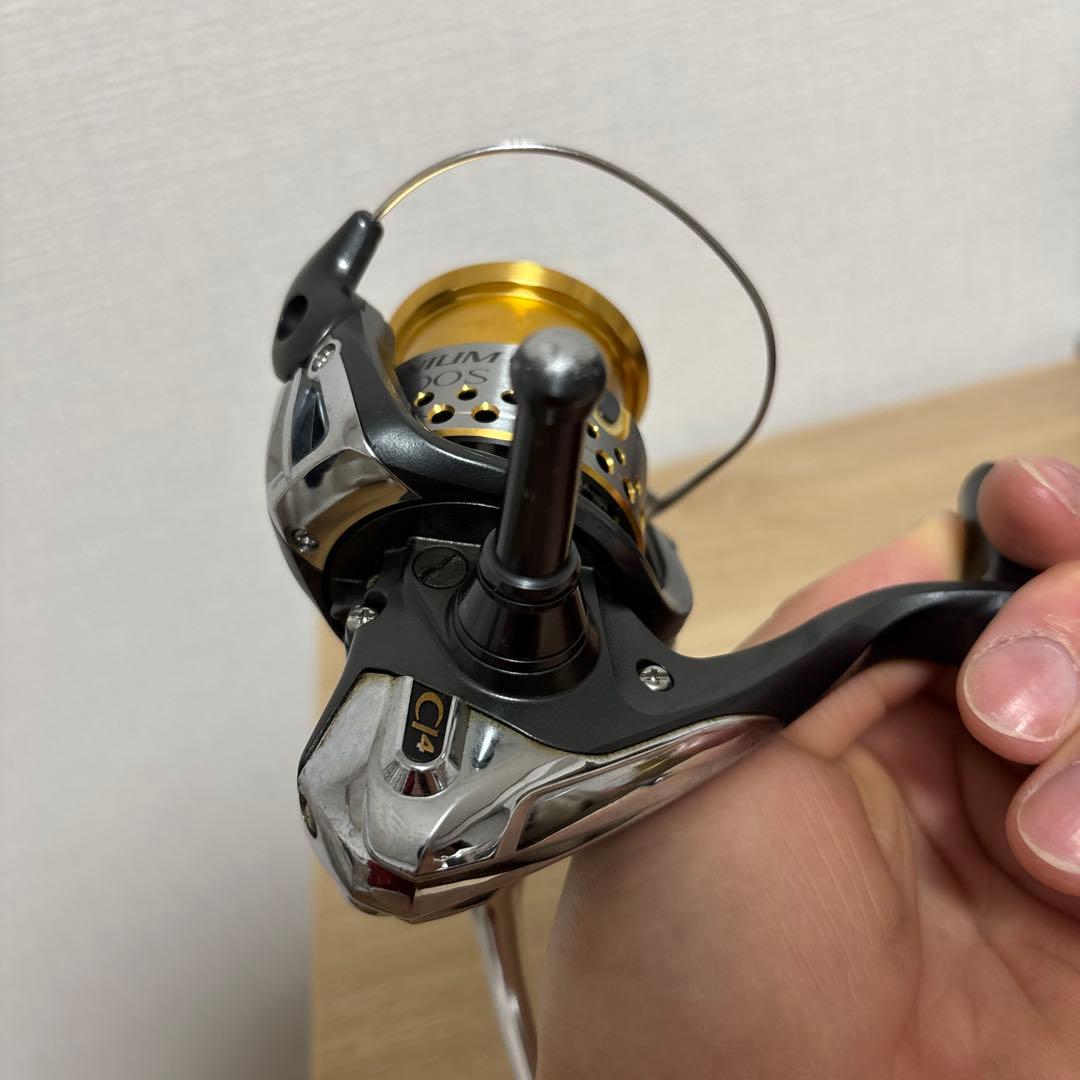 【美品】09レアニウム2500S・12ヴァンキッシュハンドル