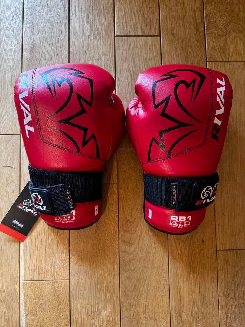 RIVAL RB1 ボクシンググローブ レッド　サイズS