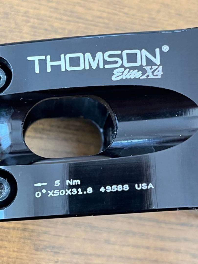 THOMSON ELITE X4 ステム 50mm 1-1/8