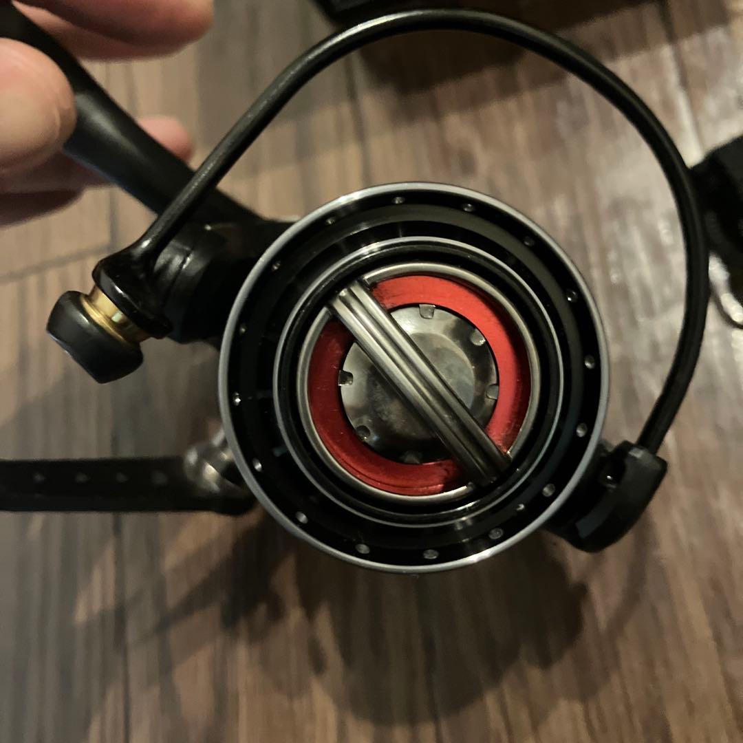Abu Garcia Roxani 2000SH スピニングリール