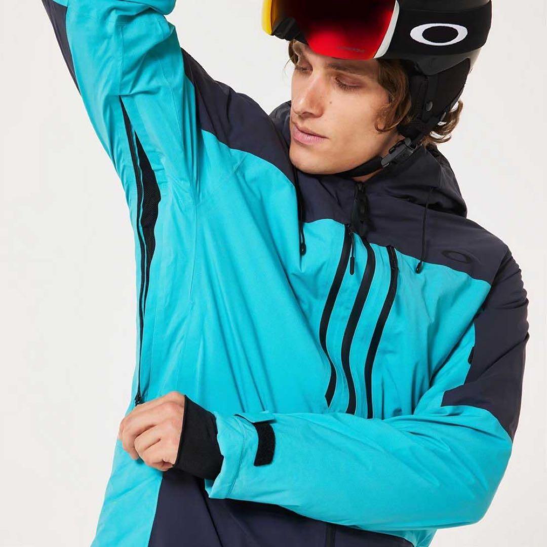 【新品】Oakley スノーボードジャケット 青/紺