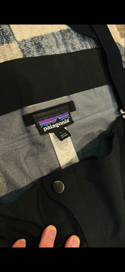 【美品】Patagonia アントラックド　ビブパンツ　ブラック