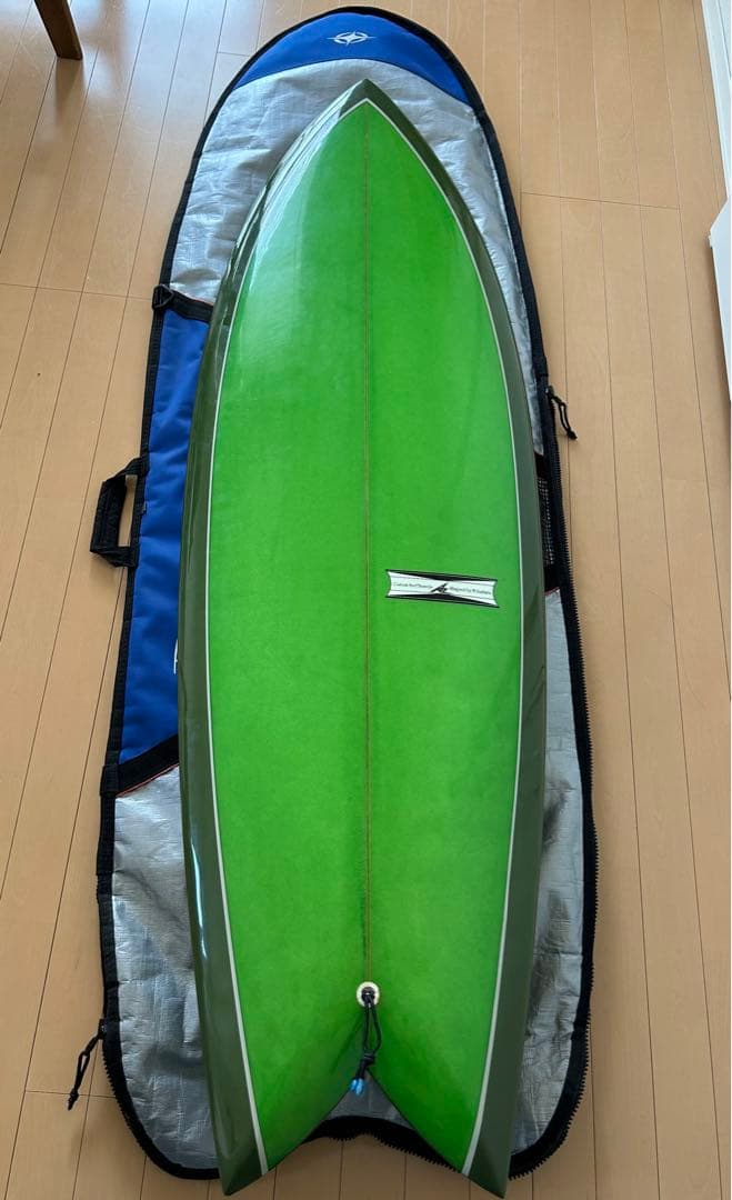 AZ SURFBORAD ツイン　クワッドフィンsystem