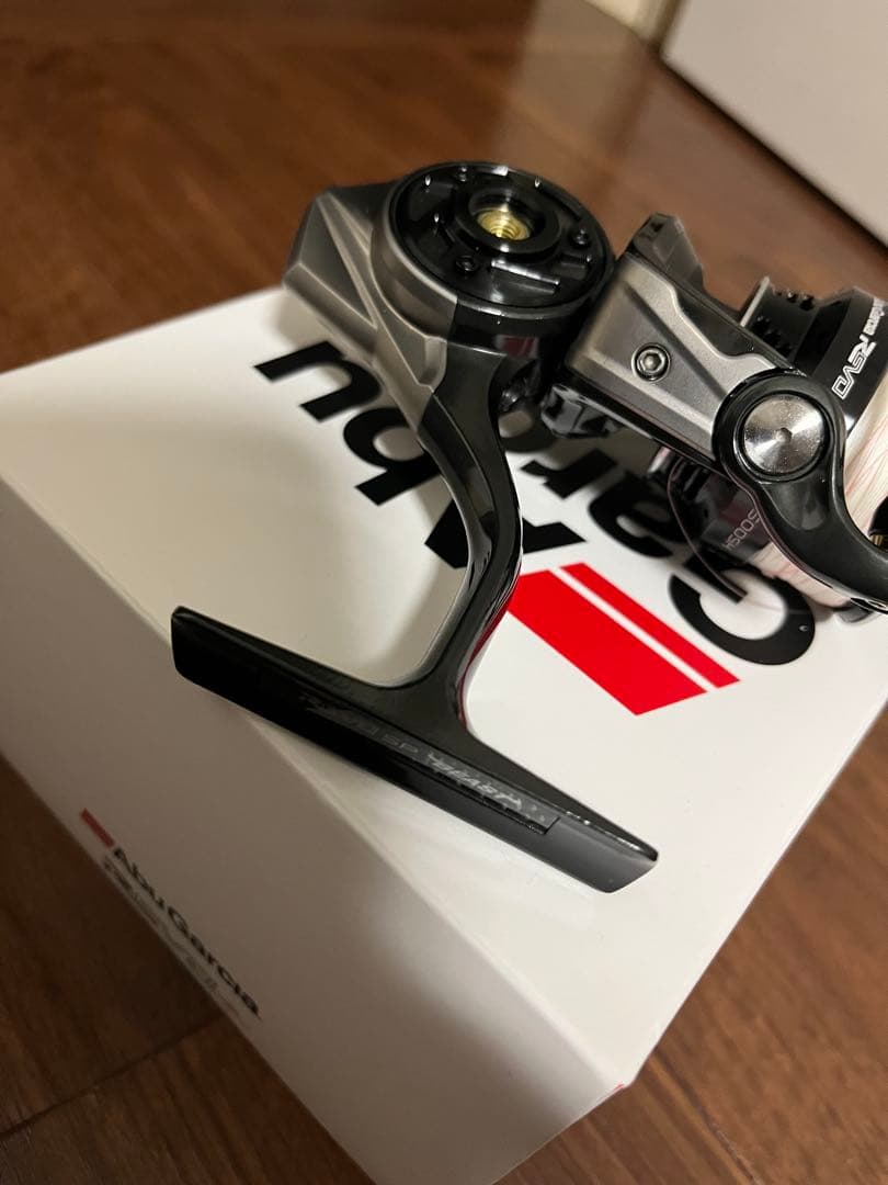 アブガルシア レボ スピニング ビースト 2500 ハイギア+エギングロッド