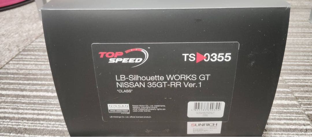 TOP SPEED 1/18 WORKS GT ニッサン 35GT-RR