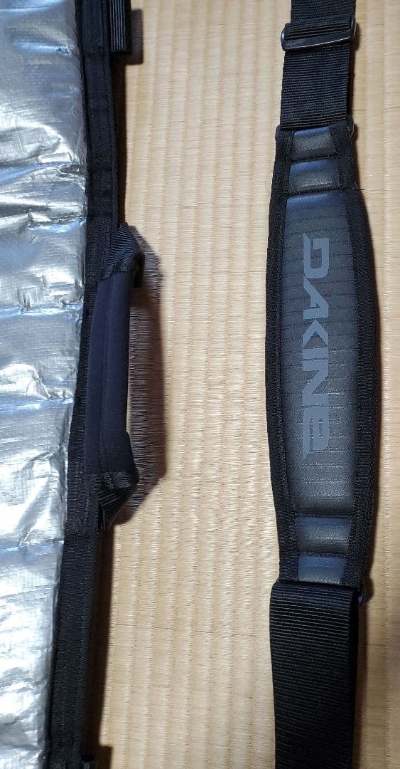 ダカイン MAYHEM　DAYLIGHT サーフボードケース DAKINE
