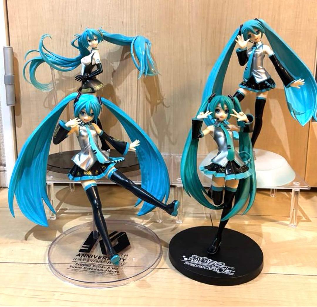 初音ミク　フィギュア　project DIVA