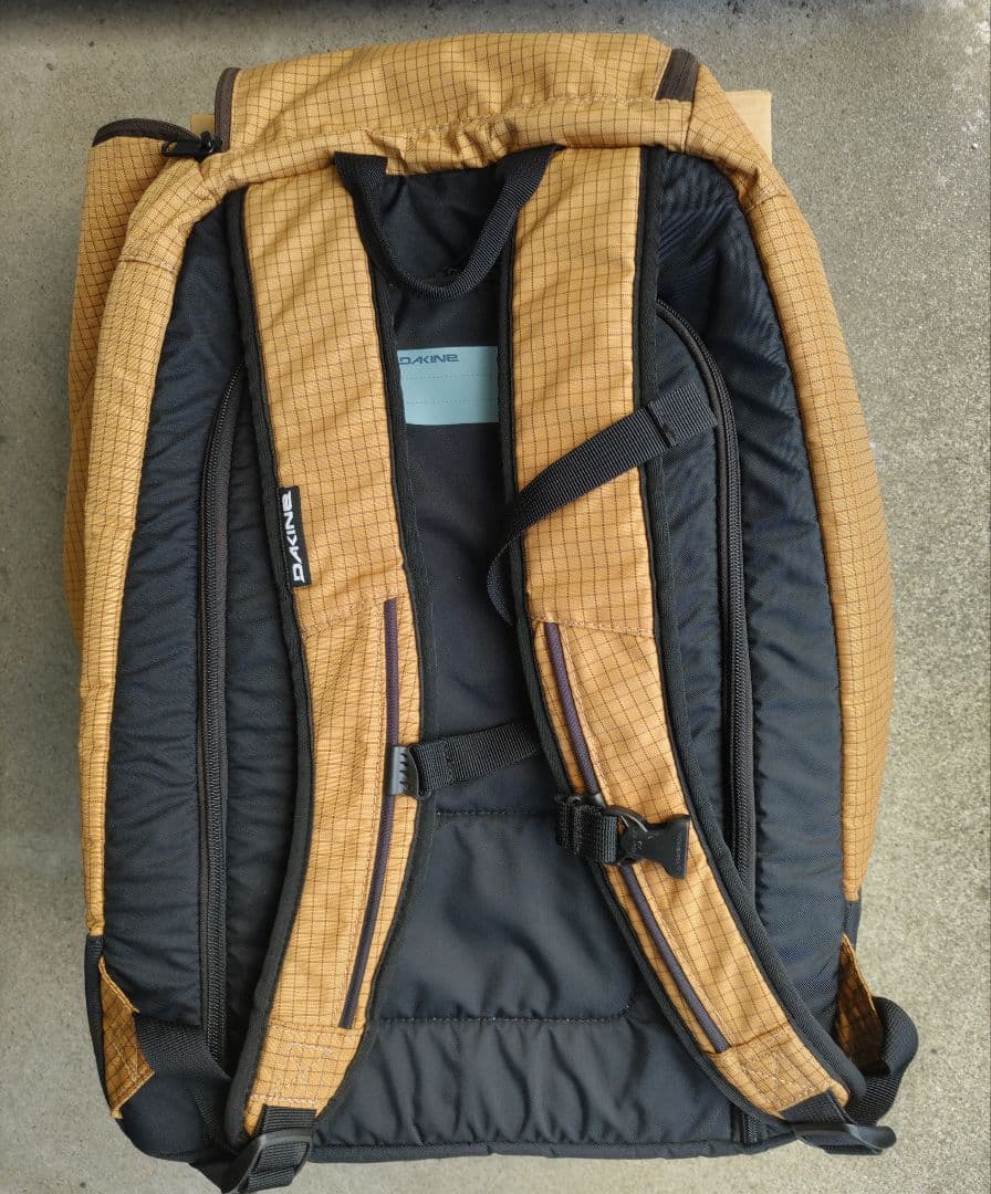b DAKINE BOOT PACK ダカイン パックバッグ 50L