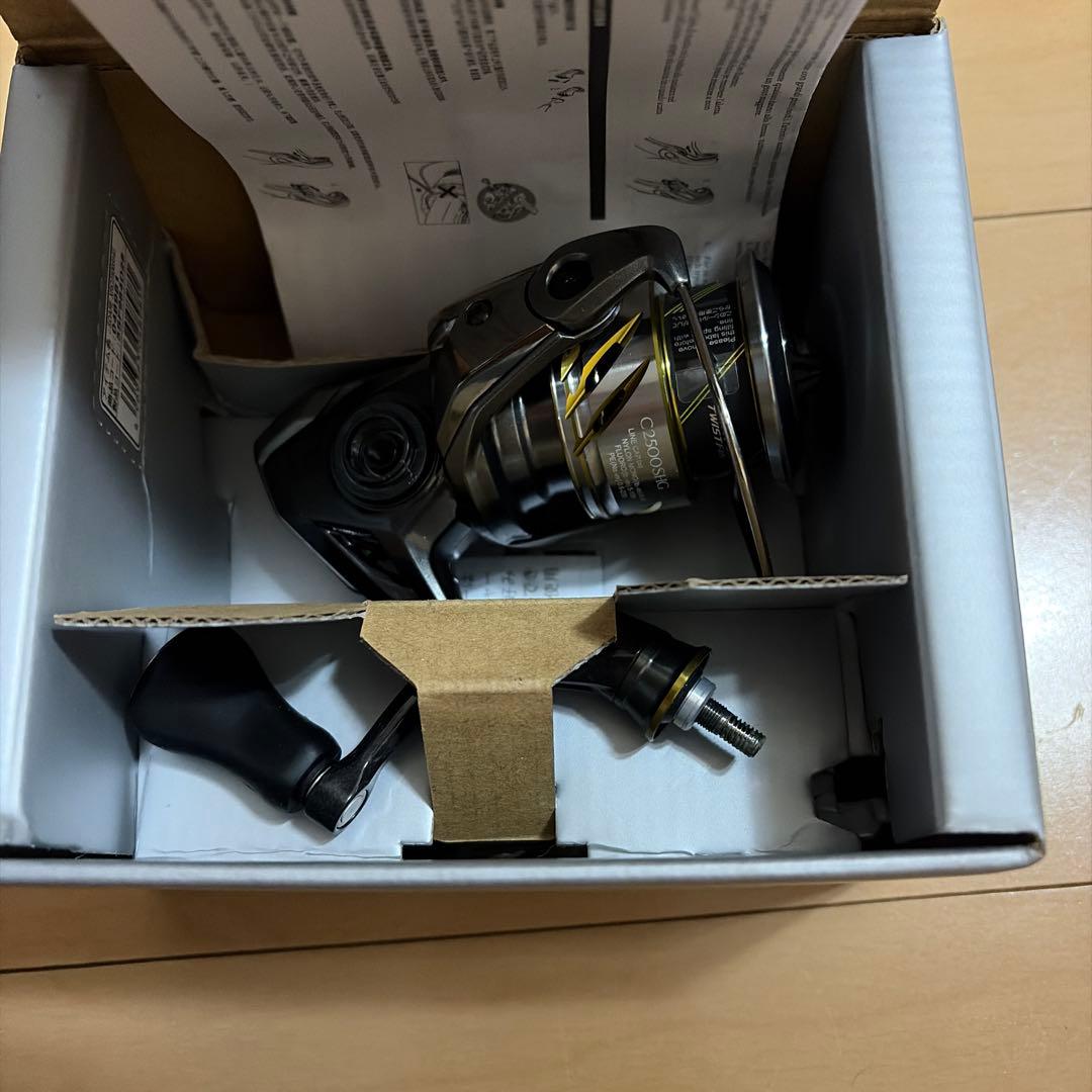 リール SHIMANO 25 Soare XR C2500SHG