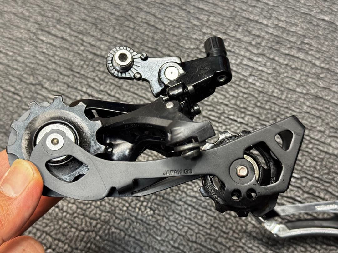 値下げ 未使用外し SHIMANO 105 R7000 11s コンポセット