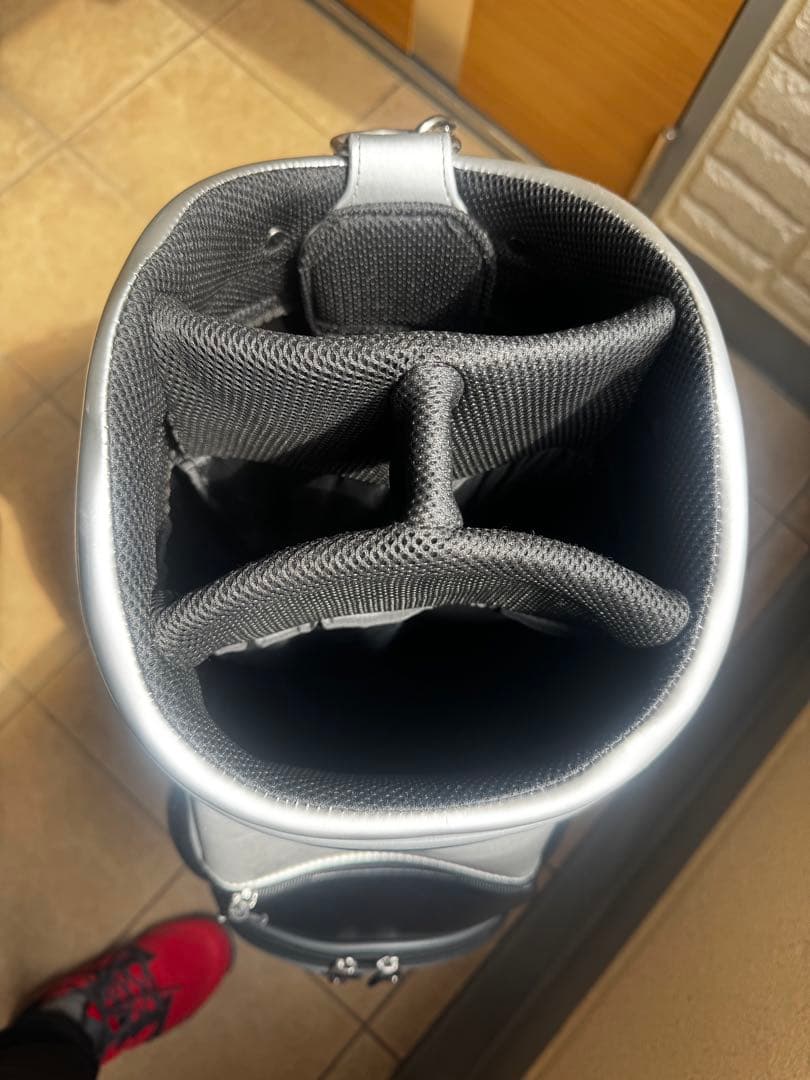 Callaway キャディバッグ 9.5型軽量　ブラック/シルバー