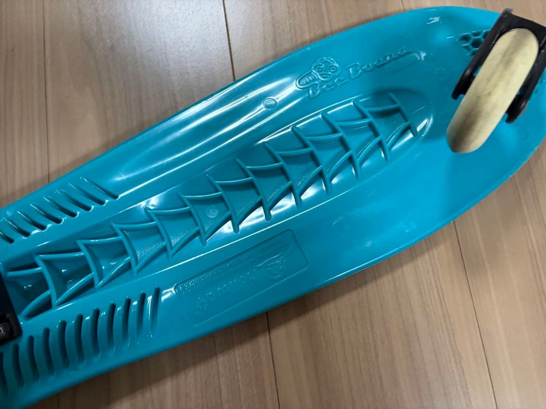 ★送料無料★お洒落　ホリウェイ　三輪スケボー　サーフィン　陸トレ