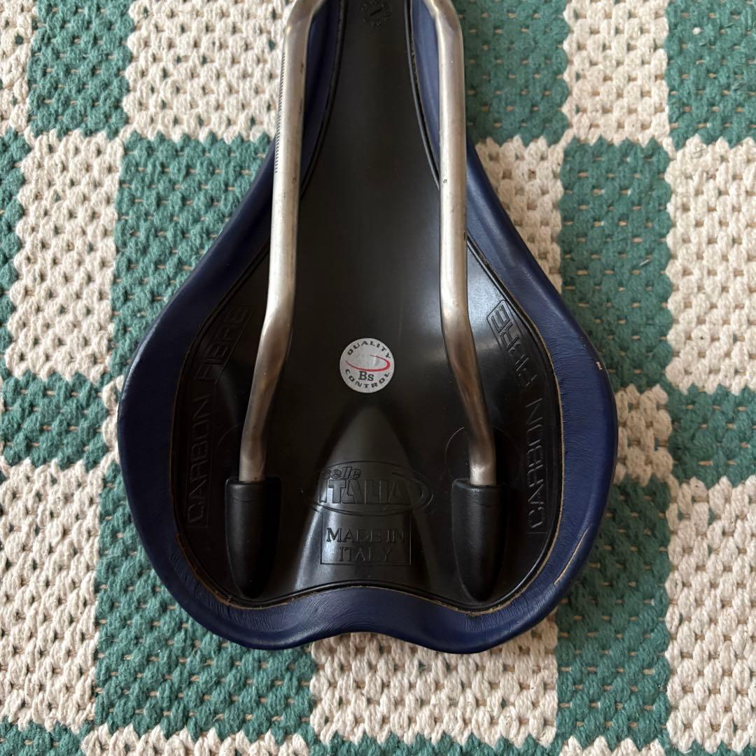 selle ITALIA SLR XP 165g ネイビー