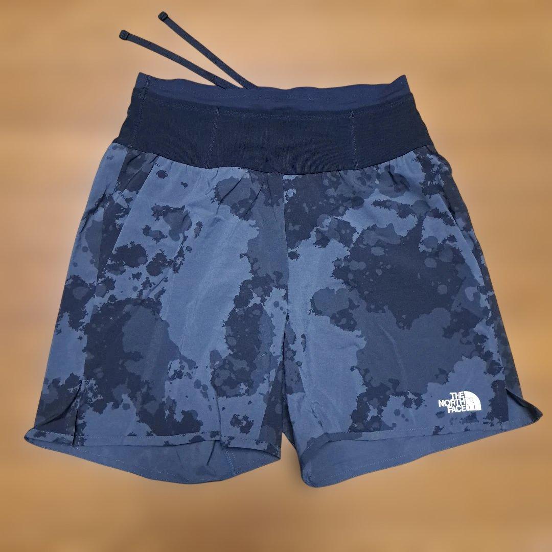 【美品】ノースフェイス ノベルティーフライウェイトレーシングショーツ メンズL