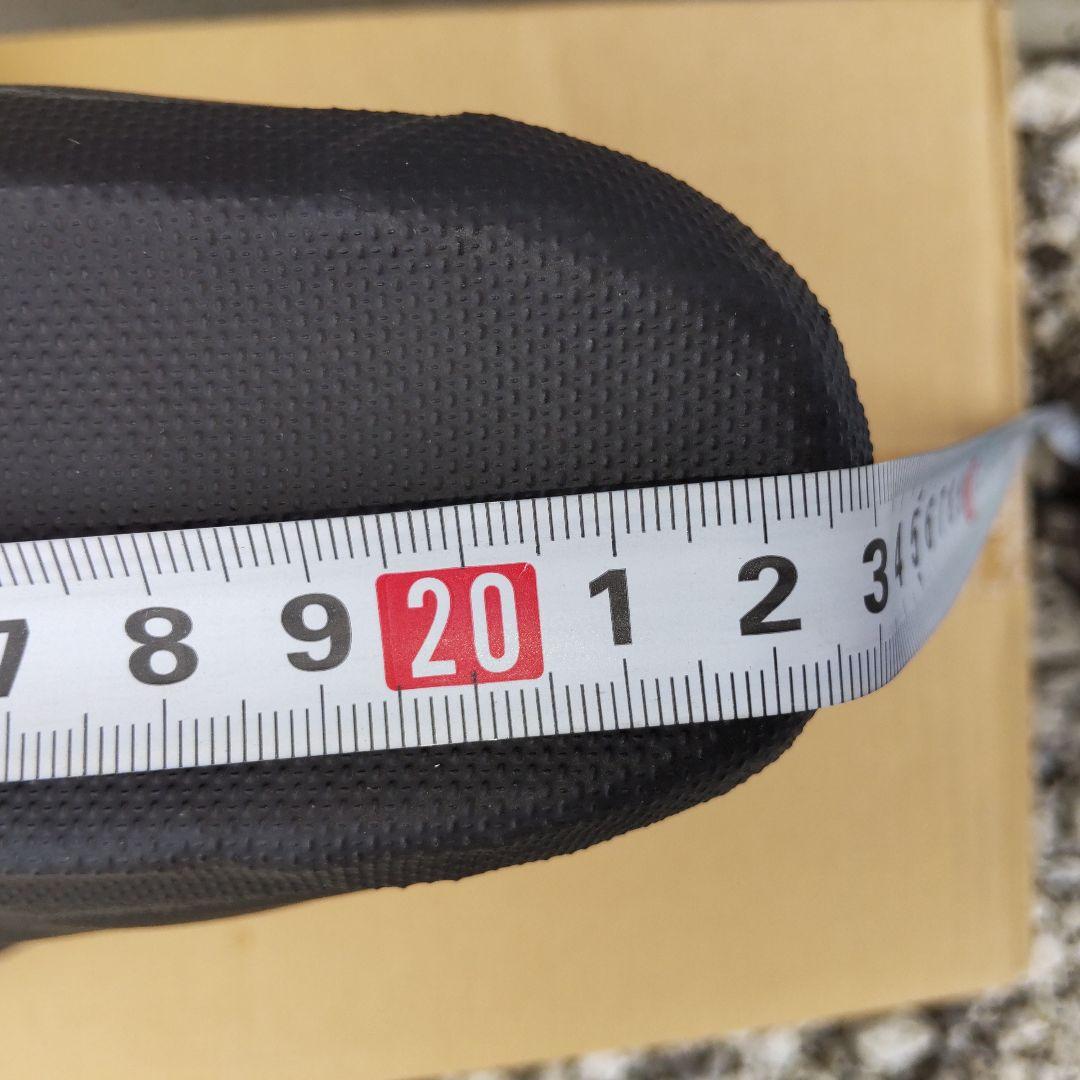 新品タグ付き
SALOMON サロモン
インナーブーツ