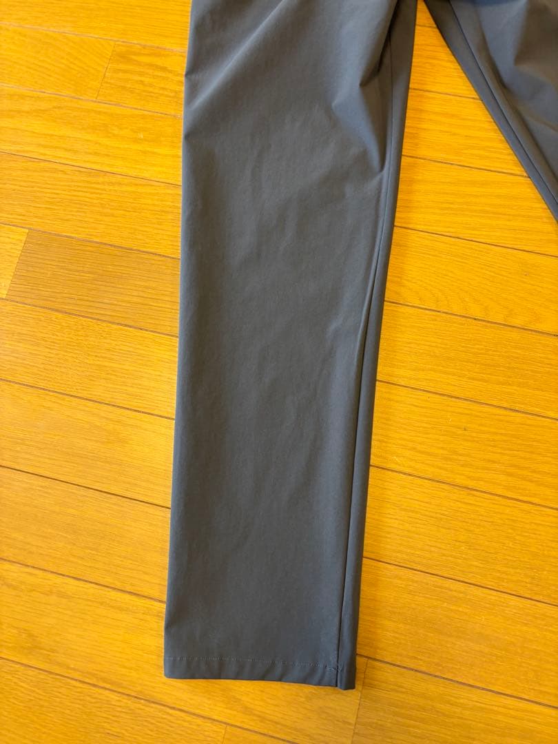 ノースフェイス バーブライトランニングパンツ M 希少　グレー
